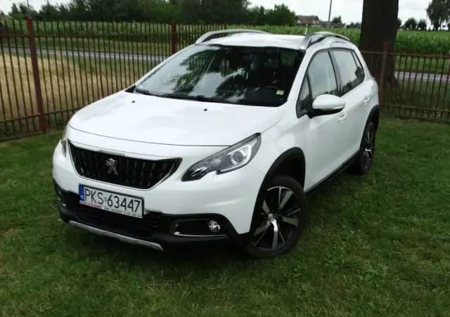 PEUGEOT 2008 