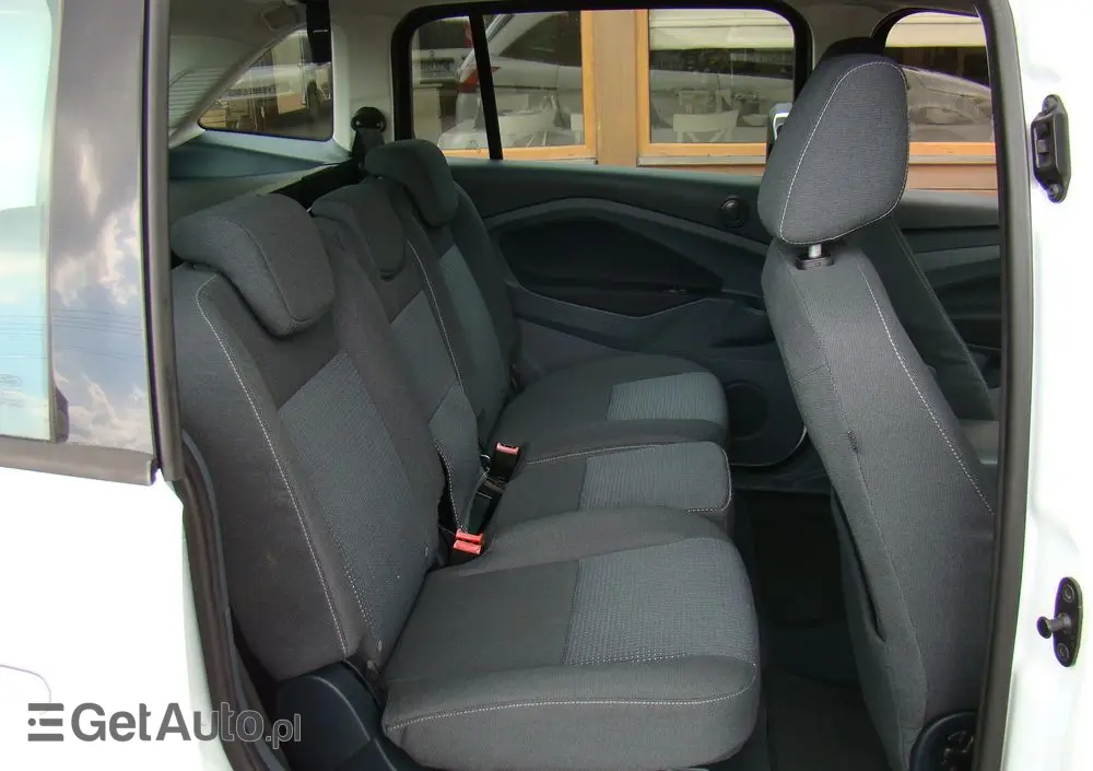 FORD Grand C-MAX 1.6 TDCi Trend