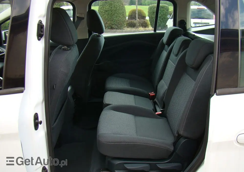 FORD Grand C-MAX 1.6 TDCi Trend