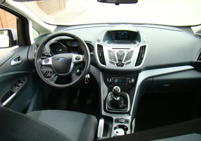 FORD Grand C-MAX 1.6 TDCi Trend