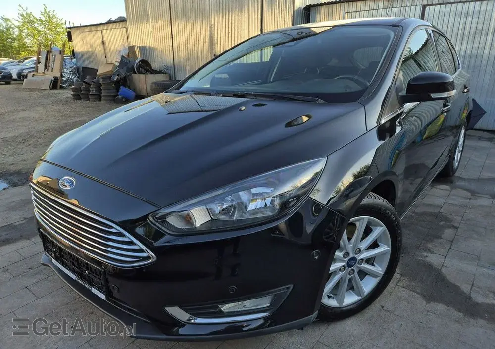 FORD Focus 1.5 EcoBoost Start-Stopp-System TITANIUM