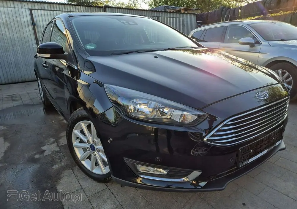 FORD Focus 1.5 EcoBoost Start-Stopp-System TITANIUM