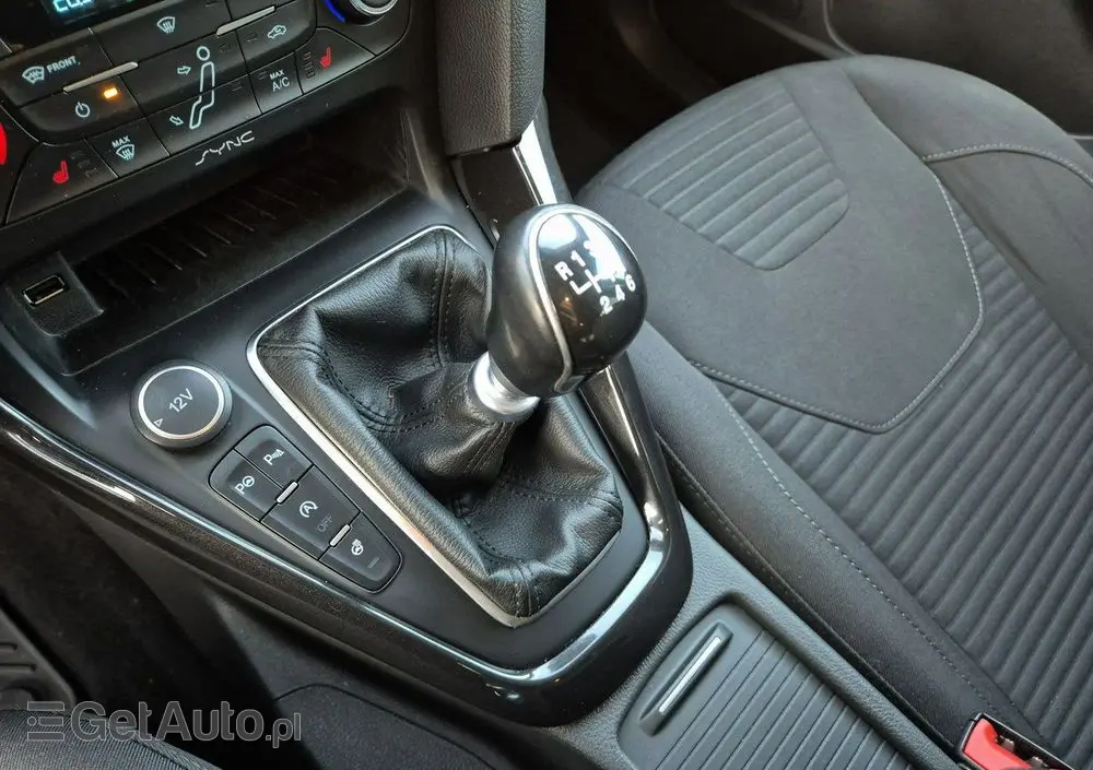 FORD Focus 1.5 EcoBoost Start-Stopp-System TITANIUM