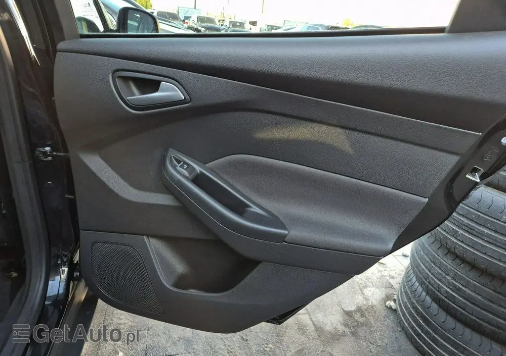 FORD Focus 1.5 EcoBoost Start-Stopp-System TITANIUM