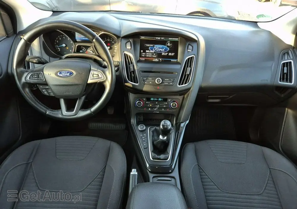 FORD Focus 1.5 EcoBoost Start-Stopp-System TITANIUM