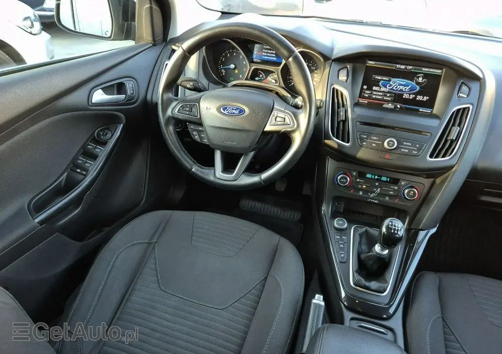 FORD Focus 1.5 EcoBoost Start-Stopp-System TITANIUM