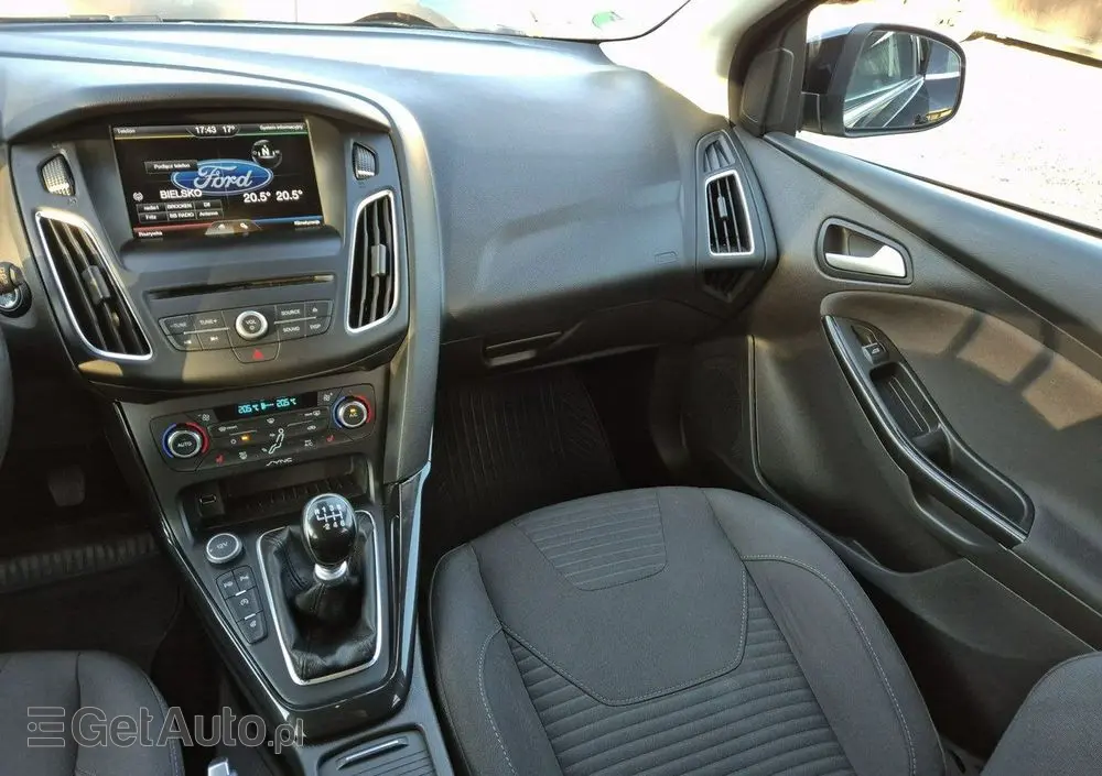 FORD Focus 1.5 EcoBoost Start-Stopp-System TITANIUM