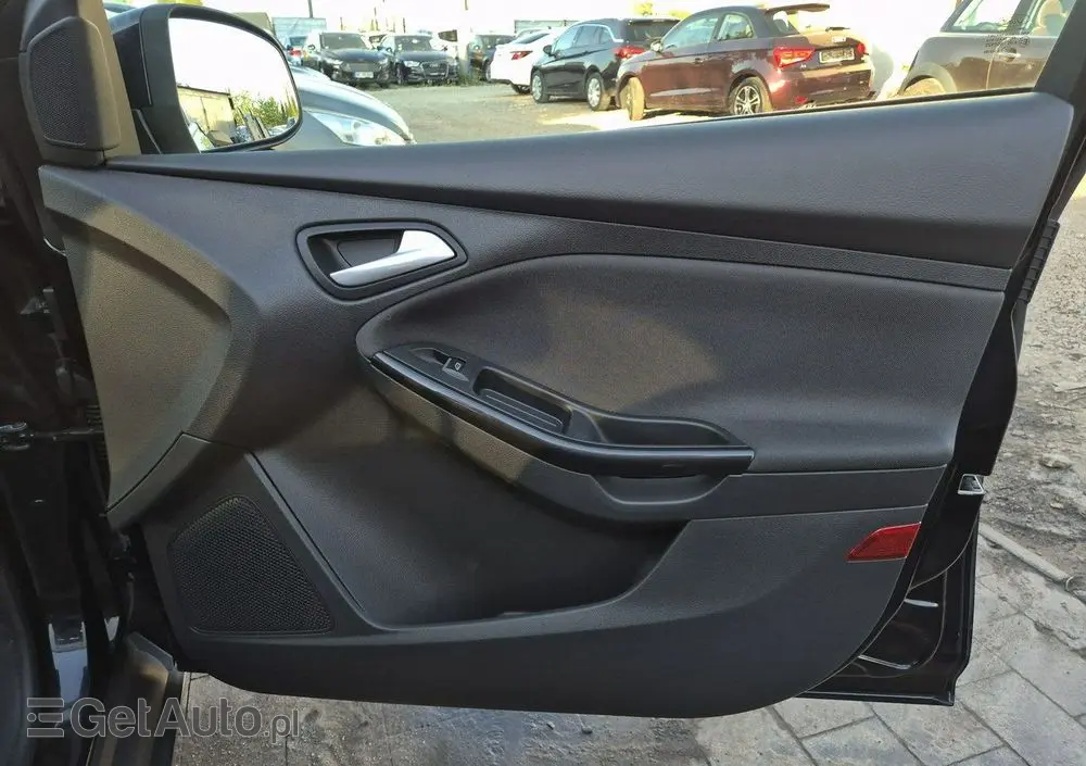 FORD Focus 1.5 EcoBoost Start-Stopp-System TITANIUM