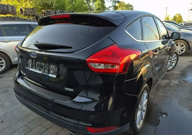 FORD Focus 1.5 EcoBoost Start-Stopp-System TITANIUM