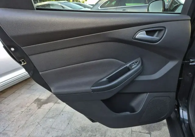 FORD Focus 1.5 EcoBoost Start-Stopp-System TITANIUM