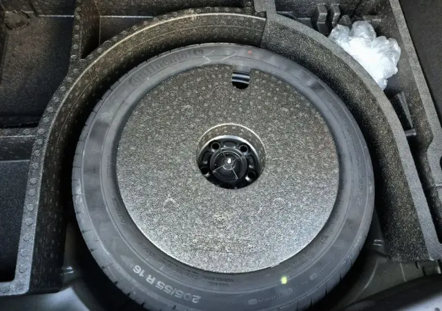 FORD Focus 1.5 EcoBoost Start-Stopp-System TITANIUM