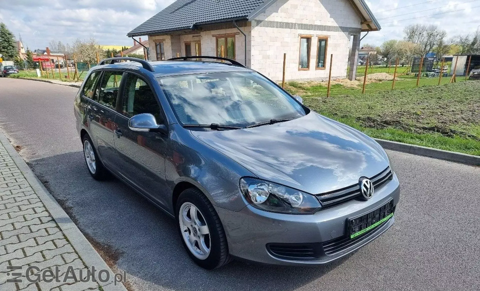 VOLKSWAGEN Golf 1.6 TDI (105 KM)