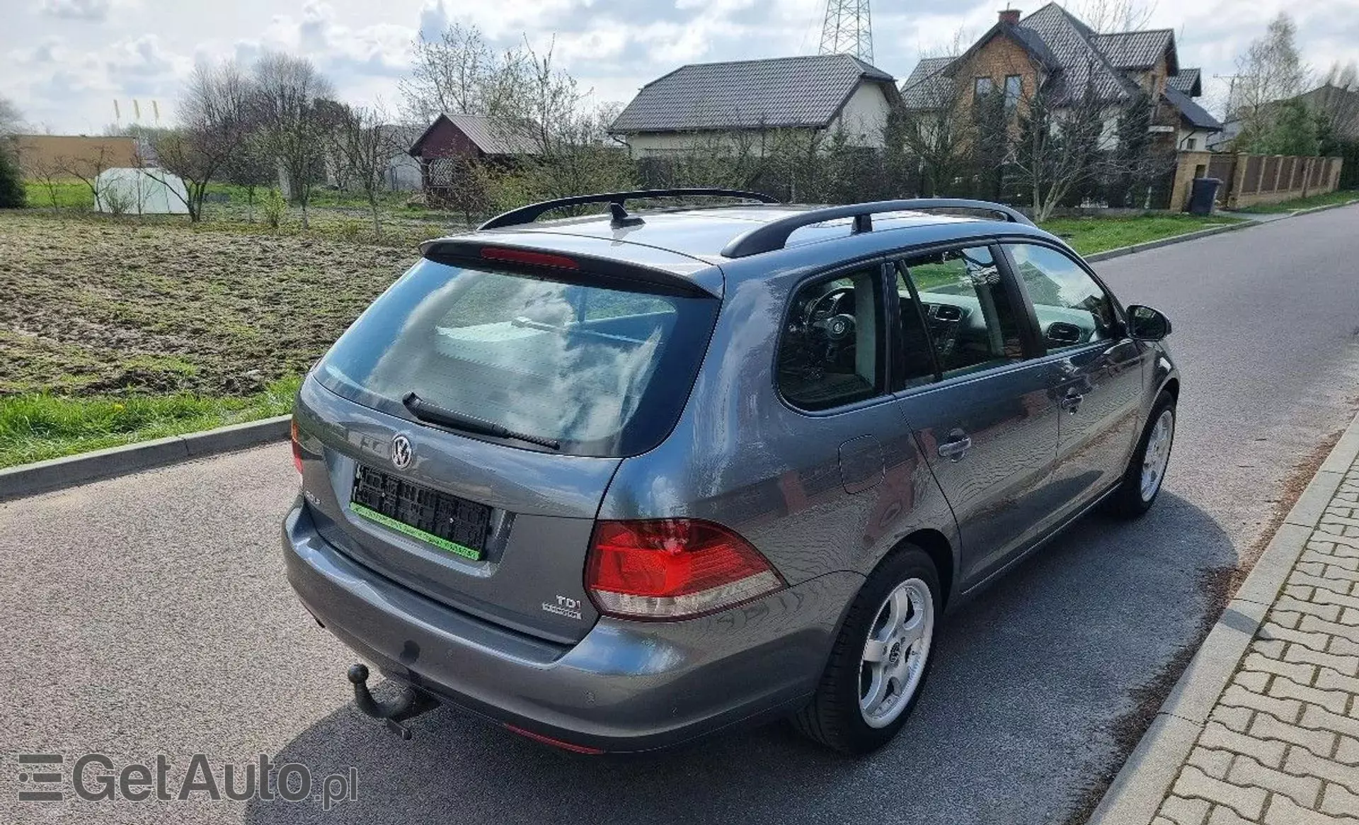 VOLKSWAGEN Golf 1.6 TDI (105 KM)