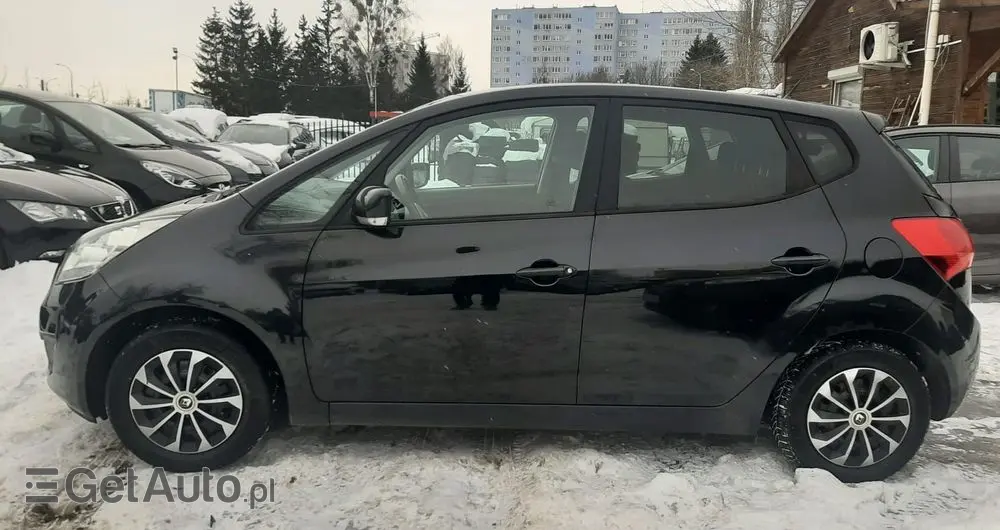 KIA Venga 1.4 CRDi 90 ISG Edition 7