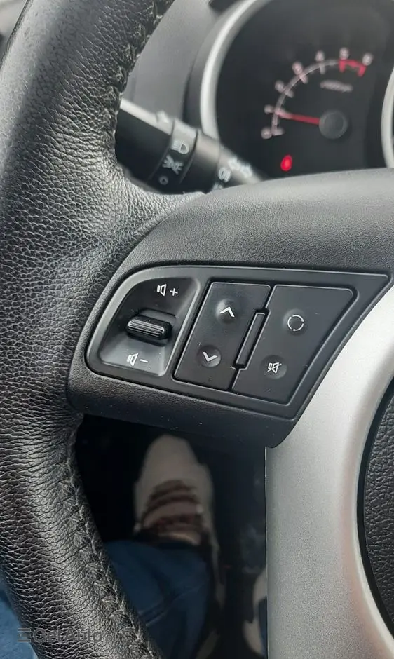 KIA Venga 1.4 CRDi 90 ISG Edition 7