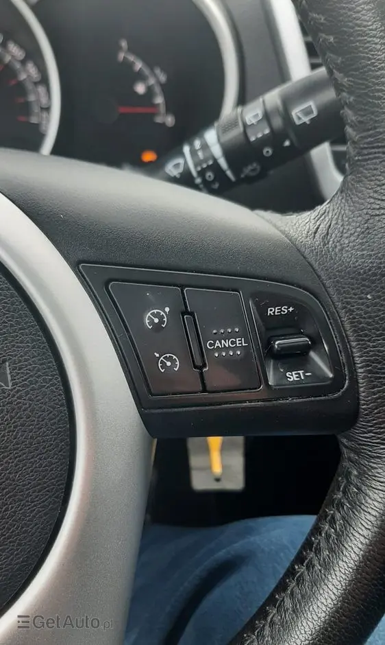 KIA Venga 1.4 CRDi 90 ISG Edition 7