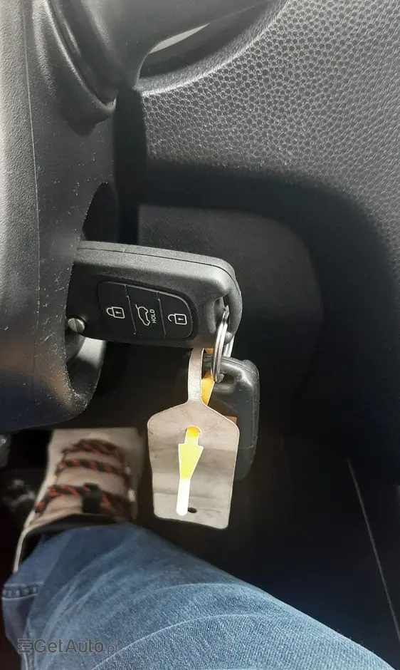 KIA Venga 1.4 CRDi 90 ISG Edition 7