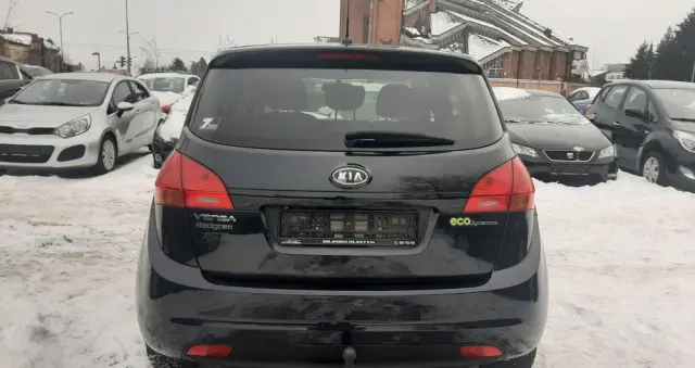 KIA Venga 1.4 CRDi 90 ISG Edition 7