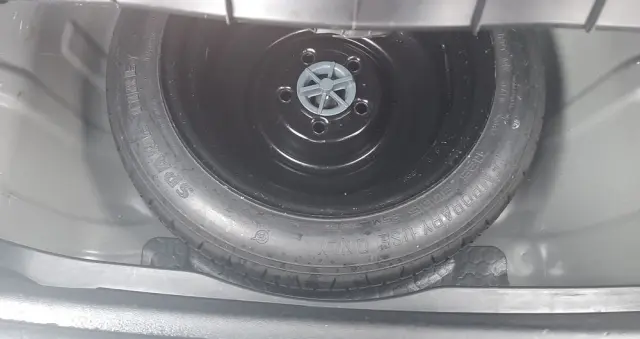 KIA Venga 1.4 CRDi 90 ISG Edition 7