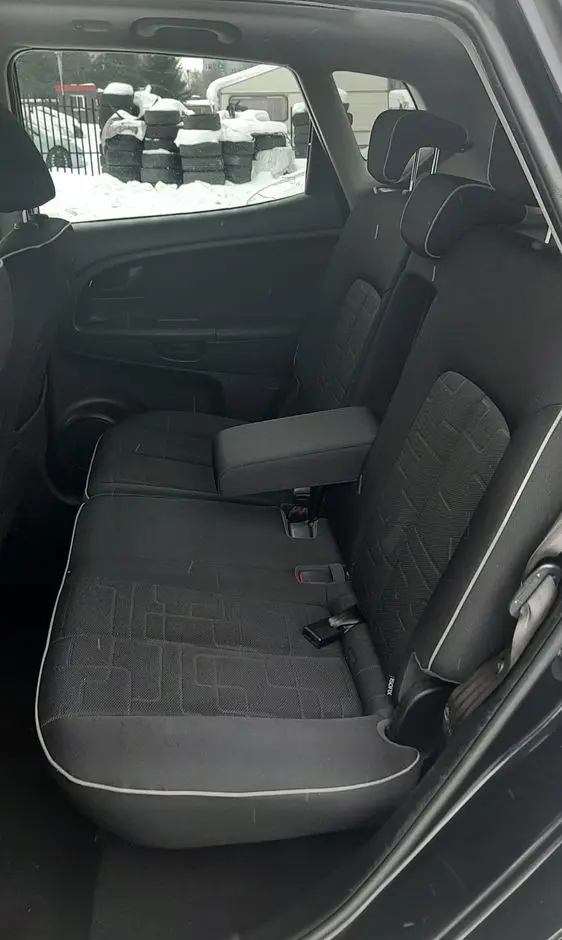 KIA Venga 1.4 CRDi 90 ISG Edition 7