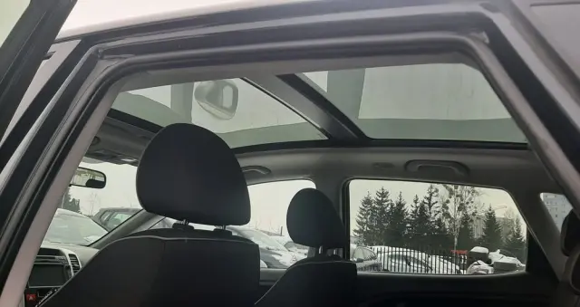 KIA Venga 1.4 CRDi 90 ISG Edition 7