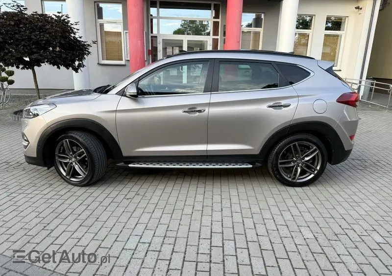 HYUNDAI Tucson Blue 1.7 CRDi 2WD DCT Advantage