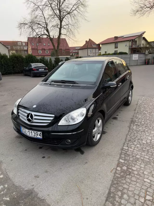 MERCEDES-BENZ Klasa B 