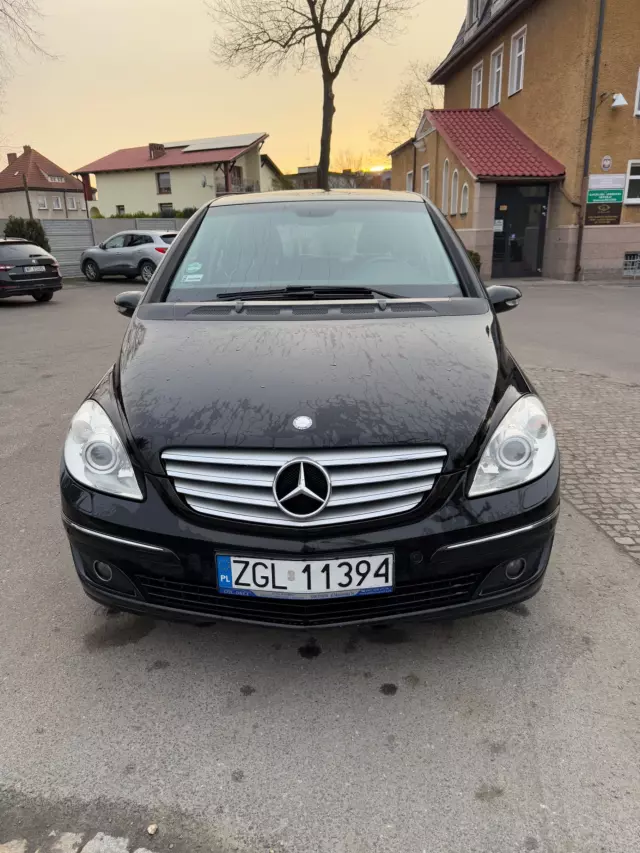 MERCEDES-BENZ Klasa B 