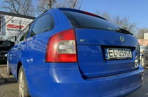 SKODA Octavia 
