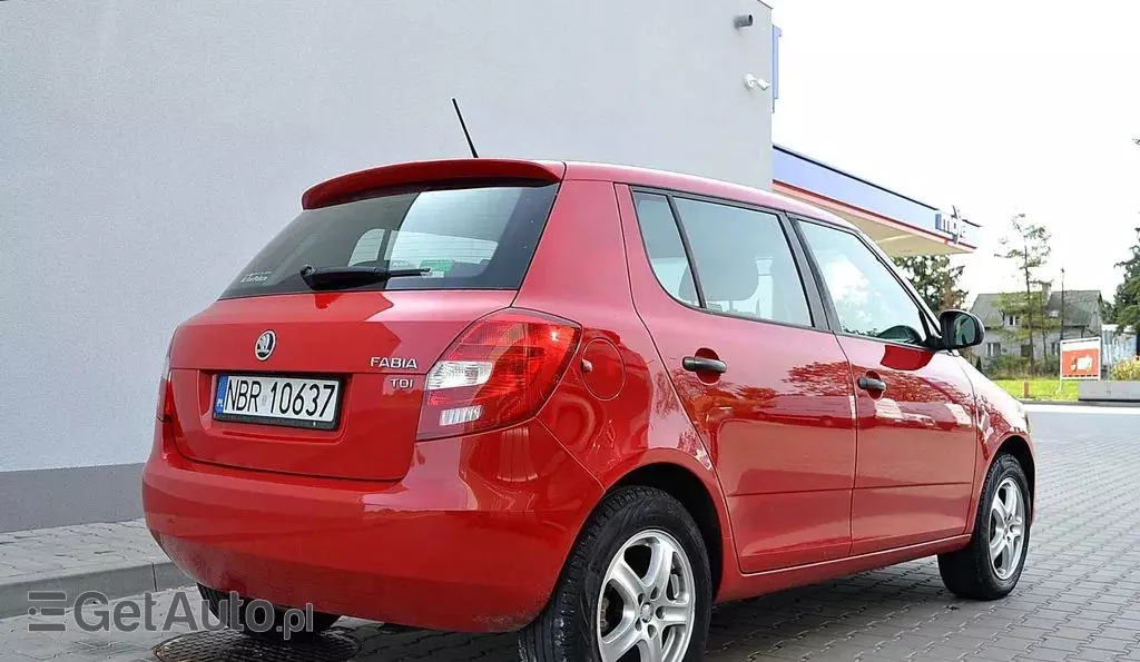 SKODA Fabia 