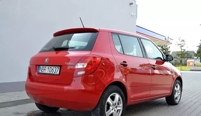 SKODA Fabia 