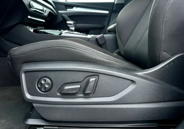 AUDI Q5 40 TFSI mHEV Quattro S Line S tronic
