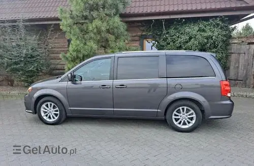 DODGE Grand Caravan 