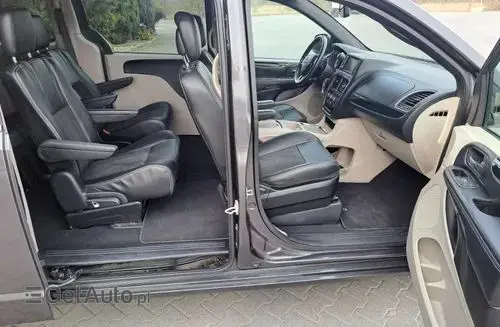 DODGE Grand Caravan 