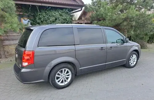 DODGE Grand Caravan 
