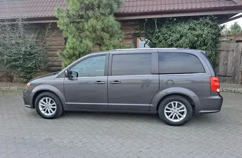 DODGE Grand Caravan 