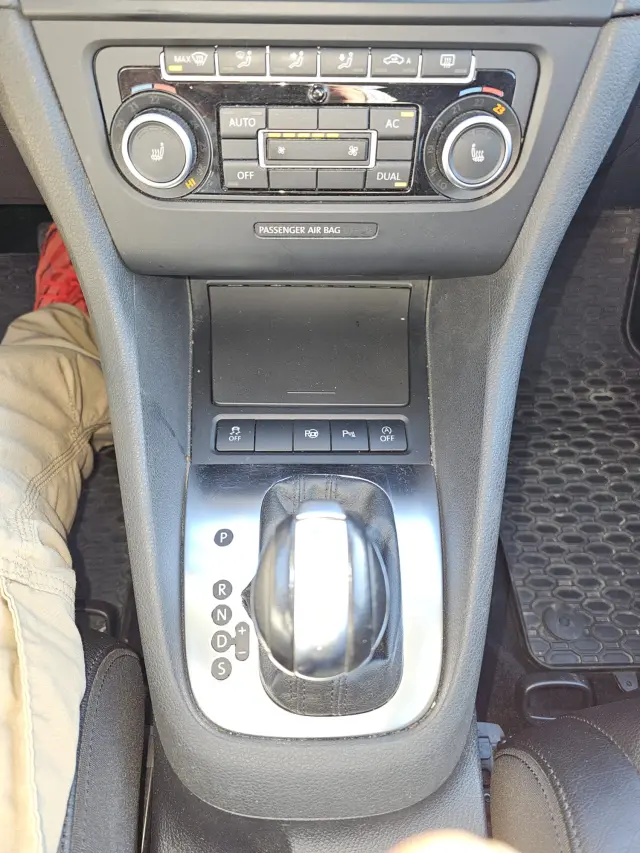 VOLKSWAGEN Golf Trendline BlueMotion