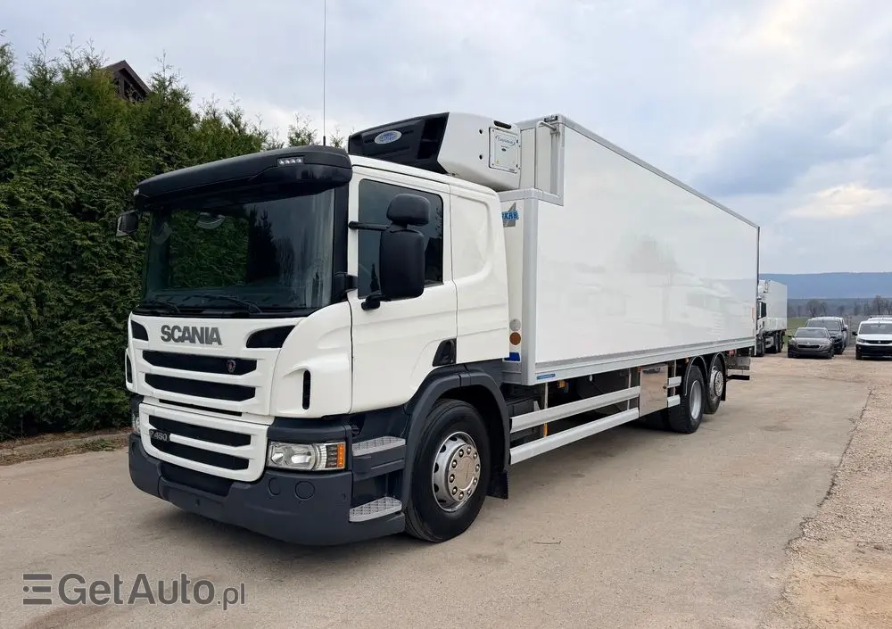 SCANIA Scania P 450 / CHŁODNIA + WINDA / 23 PALETY / EURO6 / OŚ SKRĘTNA / CARRIER/ ASO 