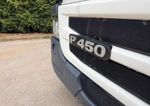 SCANIA Scania P 450 / CHŁODNIA + WINDA / 23 PALETY / EURO6 / OŚ SKRĘTNA / CARRIER/ ASO 