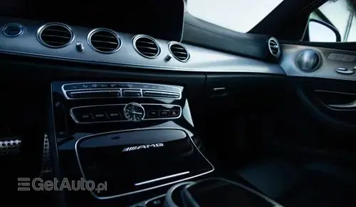 MERCEDES-BENZ Klasa E 63 AMG S 4MATIC+ 