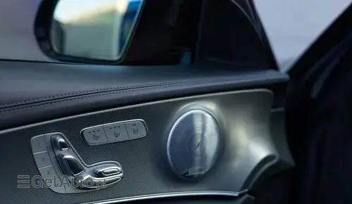 MERCEDES-BENZ Klasa E 63 AMG S 4MATIC+ 