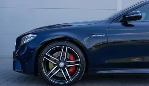 MERCEDES-BENZ Klasa E 63 AMG S 4MATIC+ 