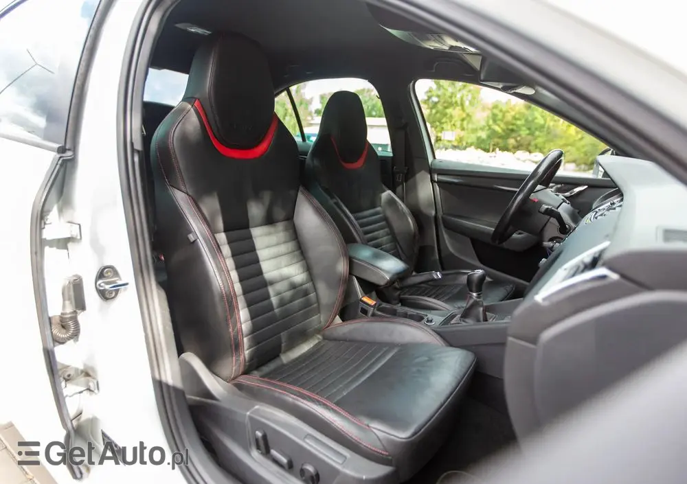 SKODA Octavia 2.0 TDI RS