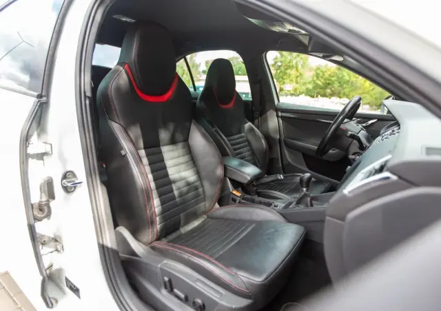 SKODA Octavia 2.0 TDI RS