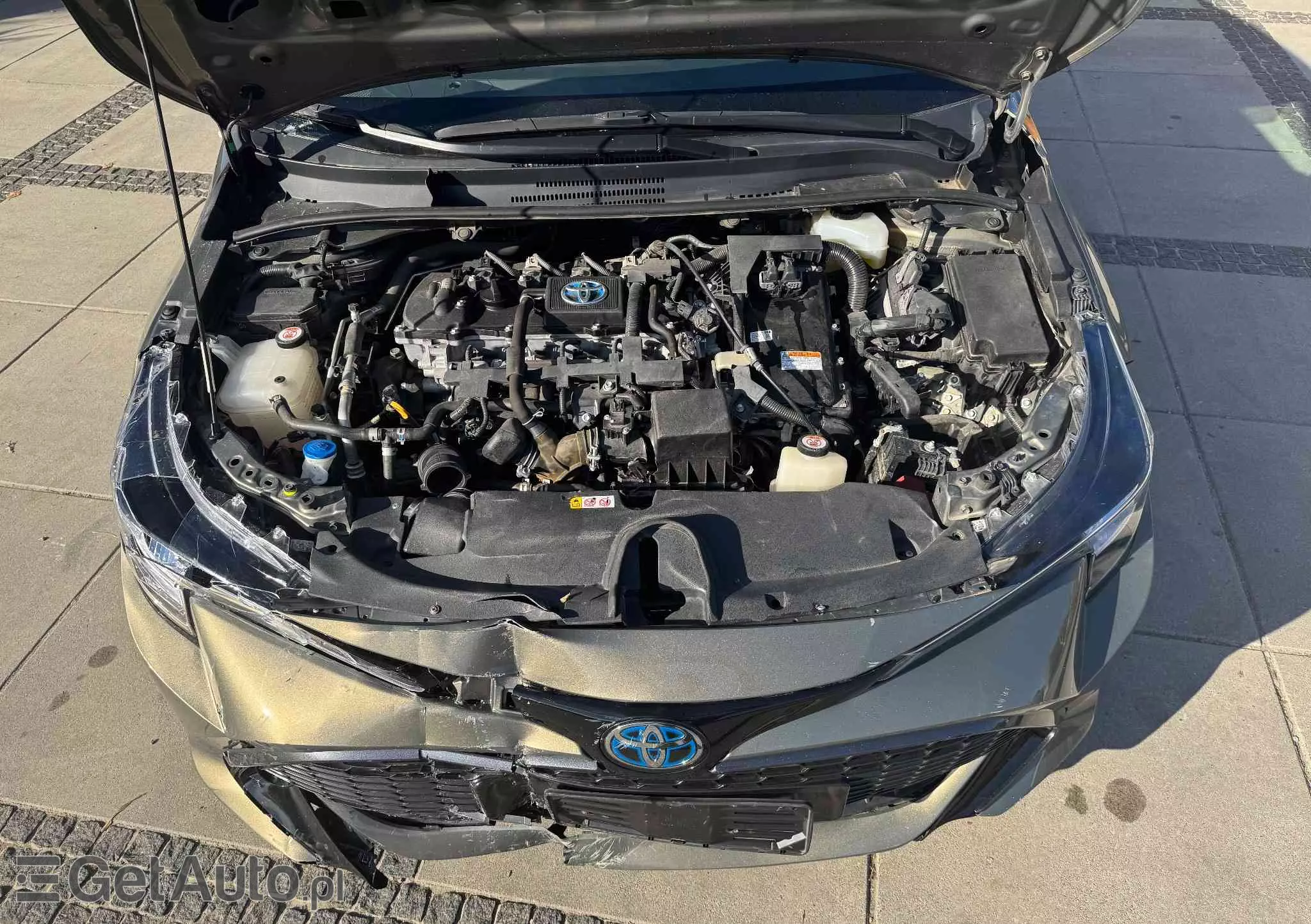 TOYOTA Corolla 1.8 Hybrid Selection