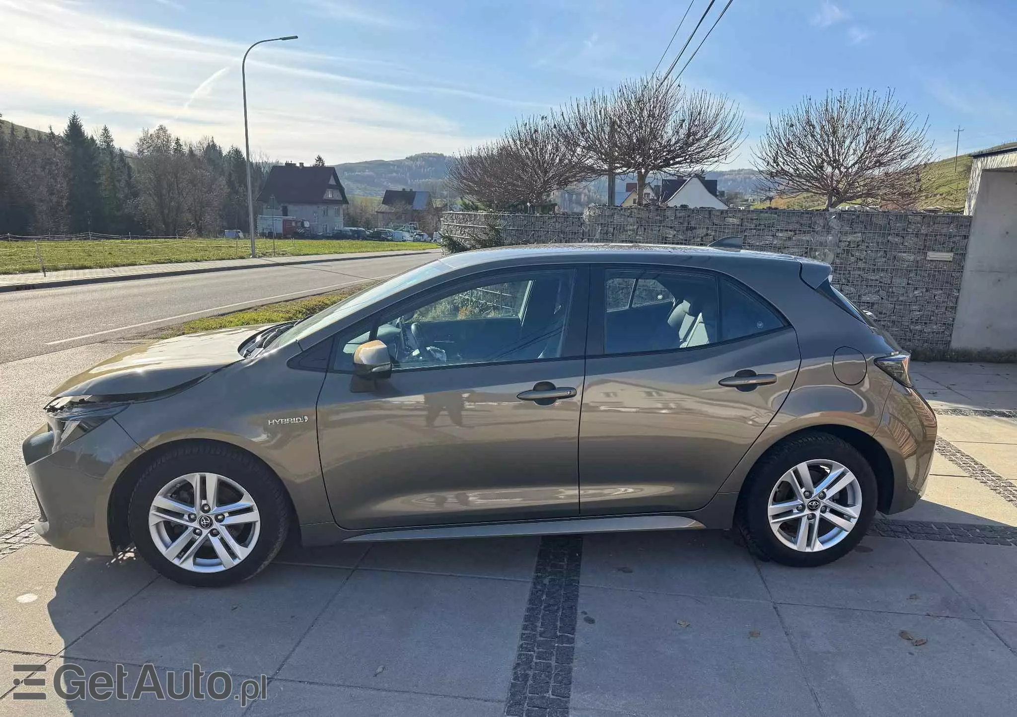 TOYOTA Corolla 1.8 Hybrid Selection