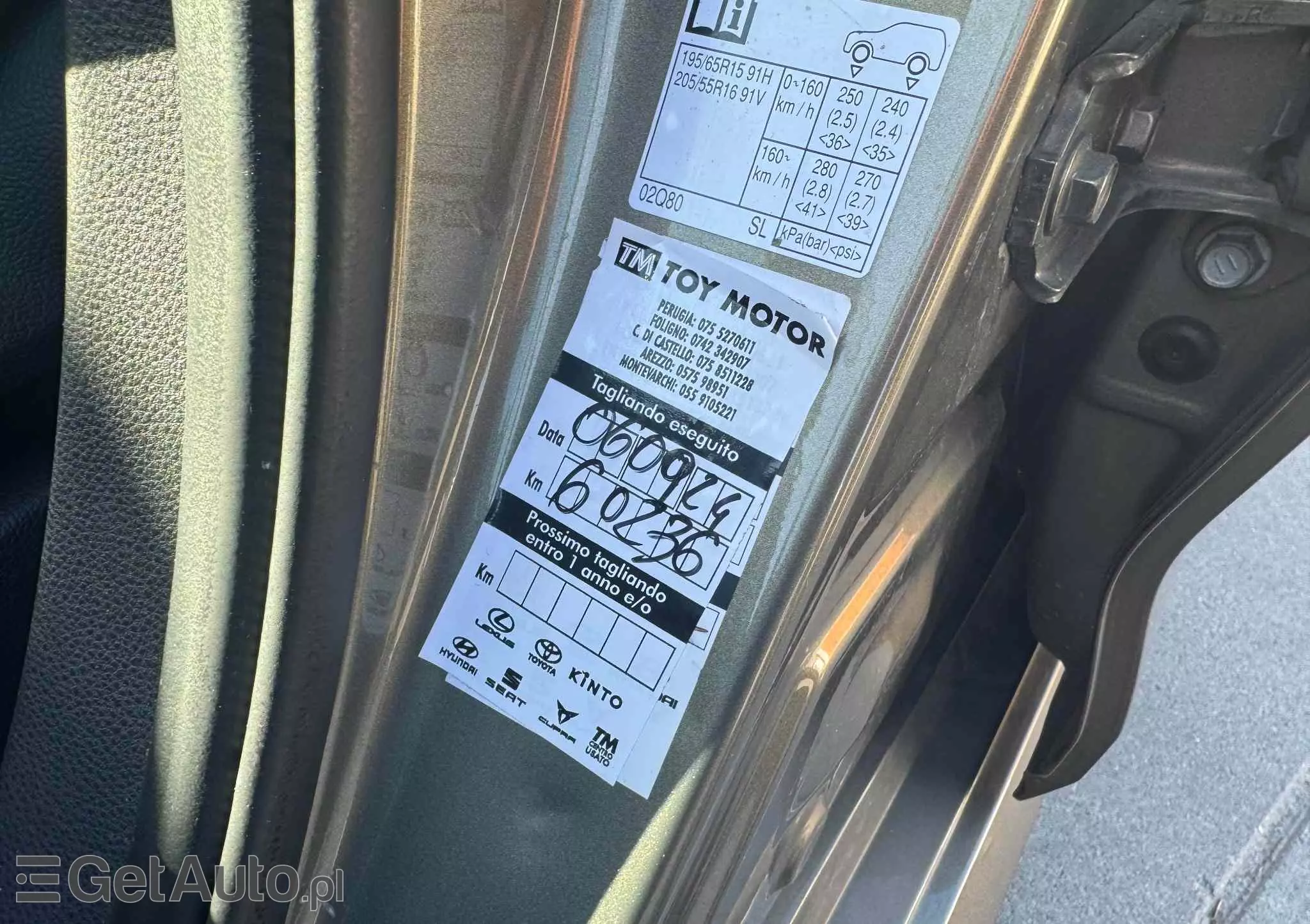 TOYOTA Corolla 1.8 Hybrid Selection