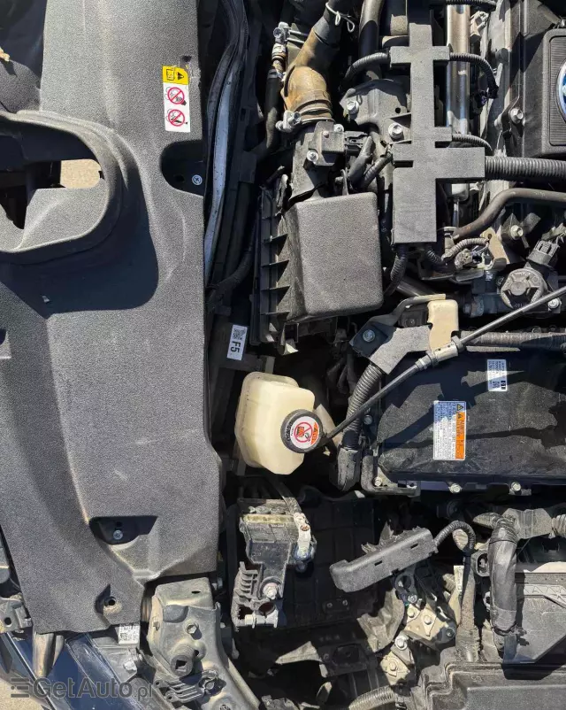 TOYOTA Corolla 1.8 Hybrid Selection