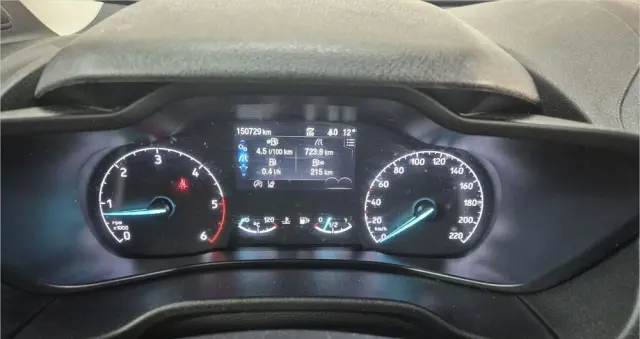 FORD Tourneo Connect Gr 1.5 EcoBlue Titanium