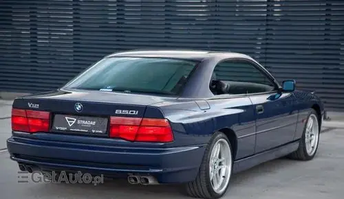 BMW Seria 8 